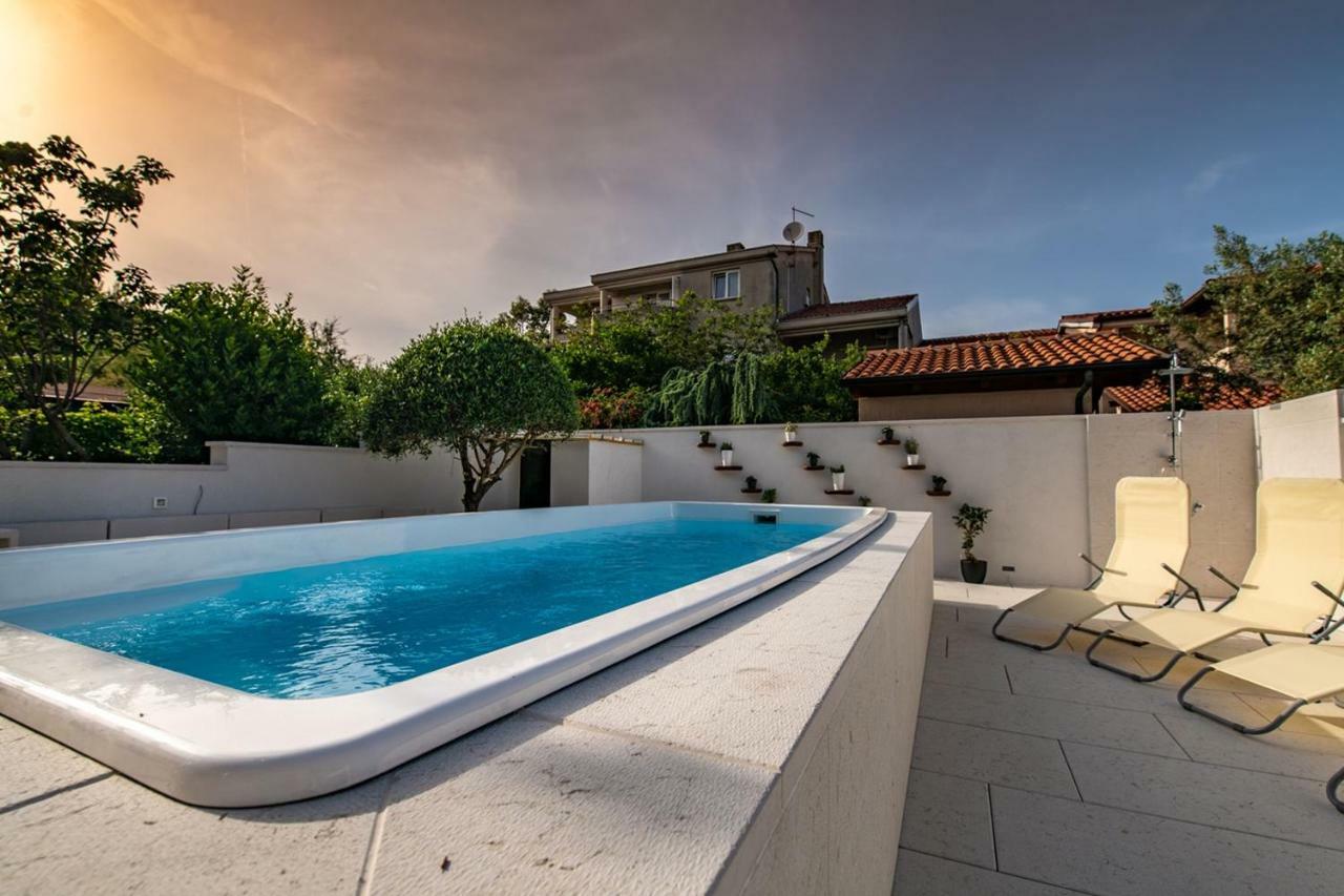 Cave Romane Apartment With Private Pool And Sea View Vinkuran Exterior foto